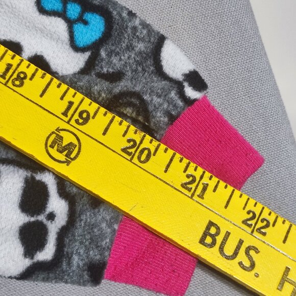 Monster High Onesie girl pyjamas size M (10-12) grey with graphic design - Picture 10 of 11